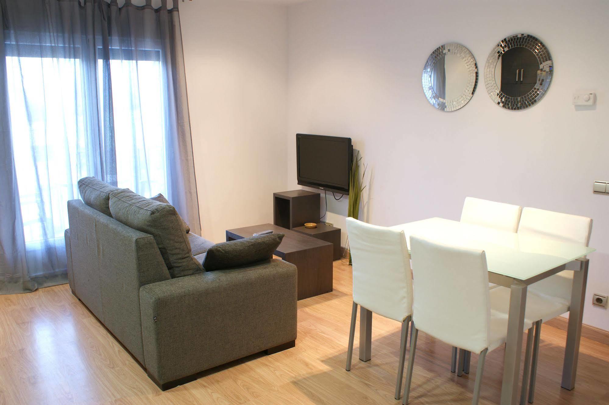 Puerta De Ordesa Garden Apartment Laspuña Екстериор снимка